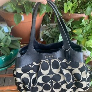 Coach Purse monogram